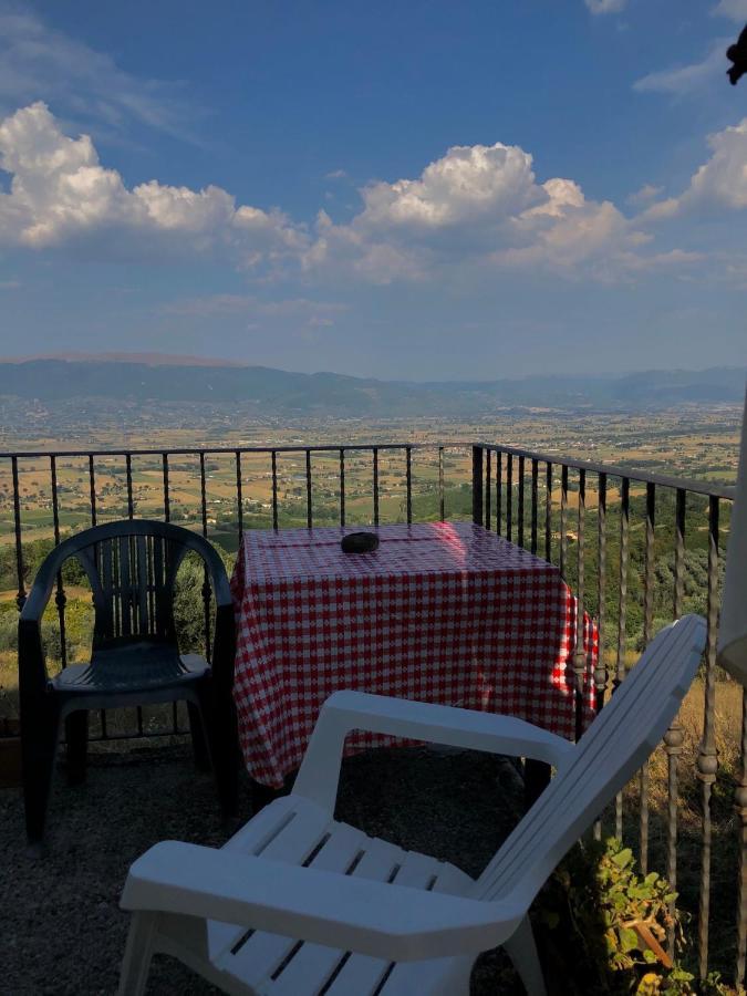 B&B Madonna Del Latte Cannara Esterno foto