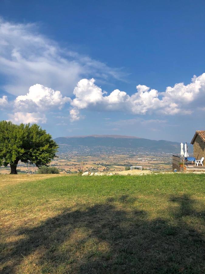 B&B Madonna Del Latte Cannara Esterno foto