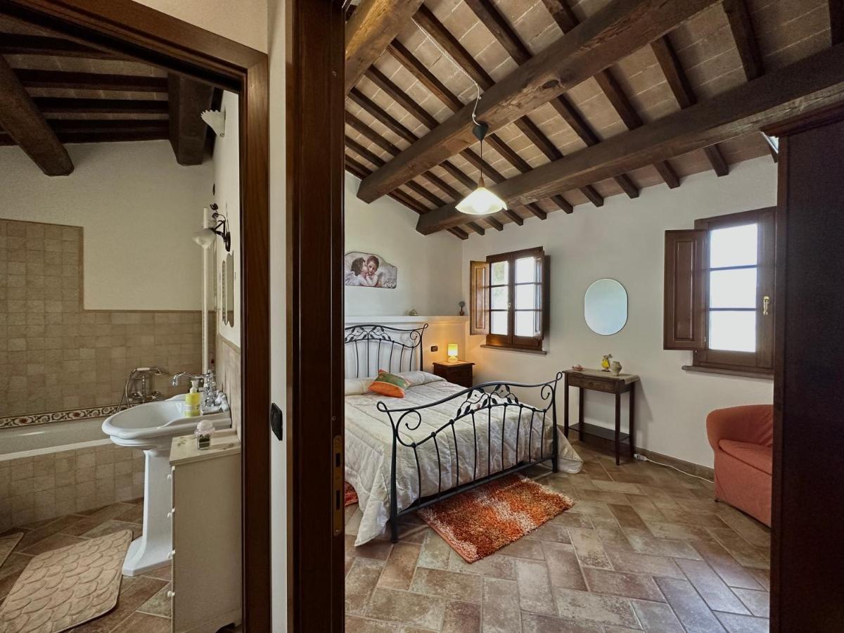 B&B Madonna Del Latte Cannara Esterno foto
