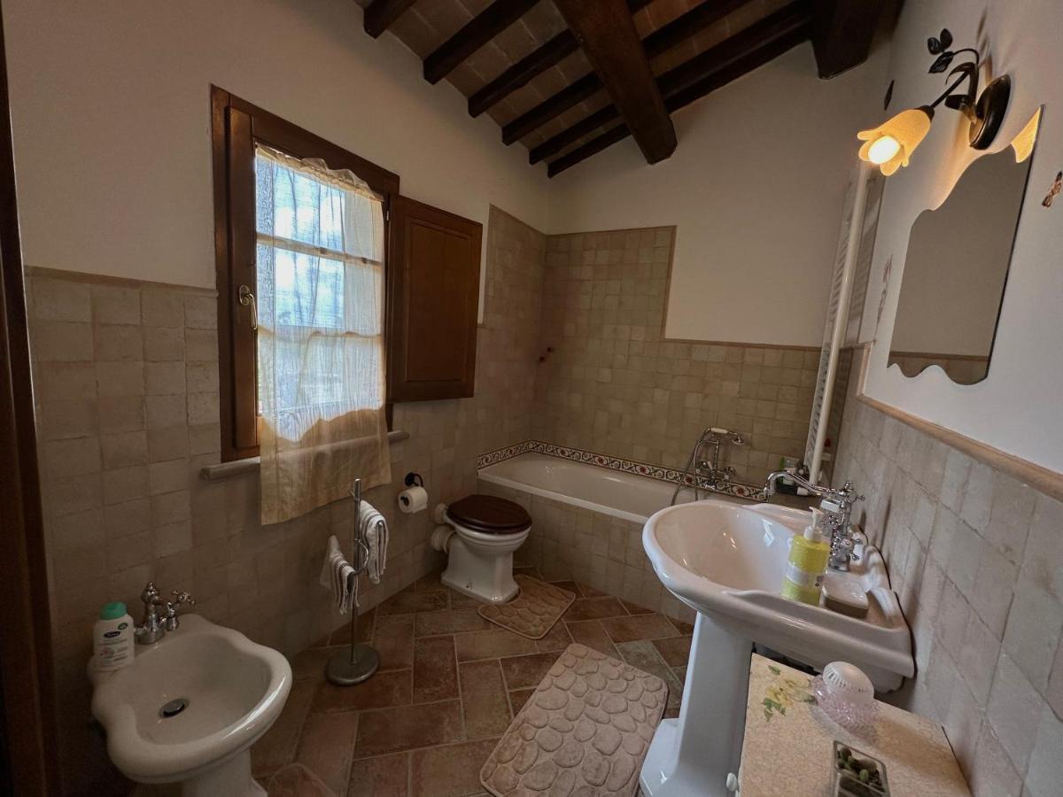 B&B Madonna Del Latte Cannara Esterno foto